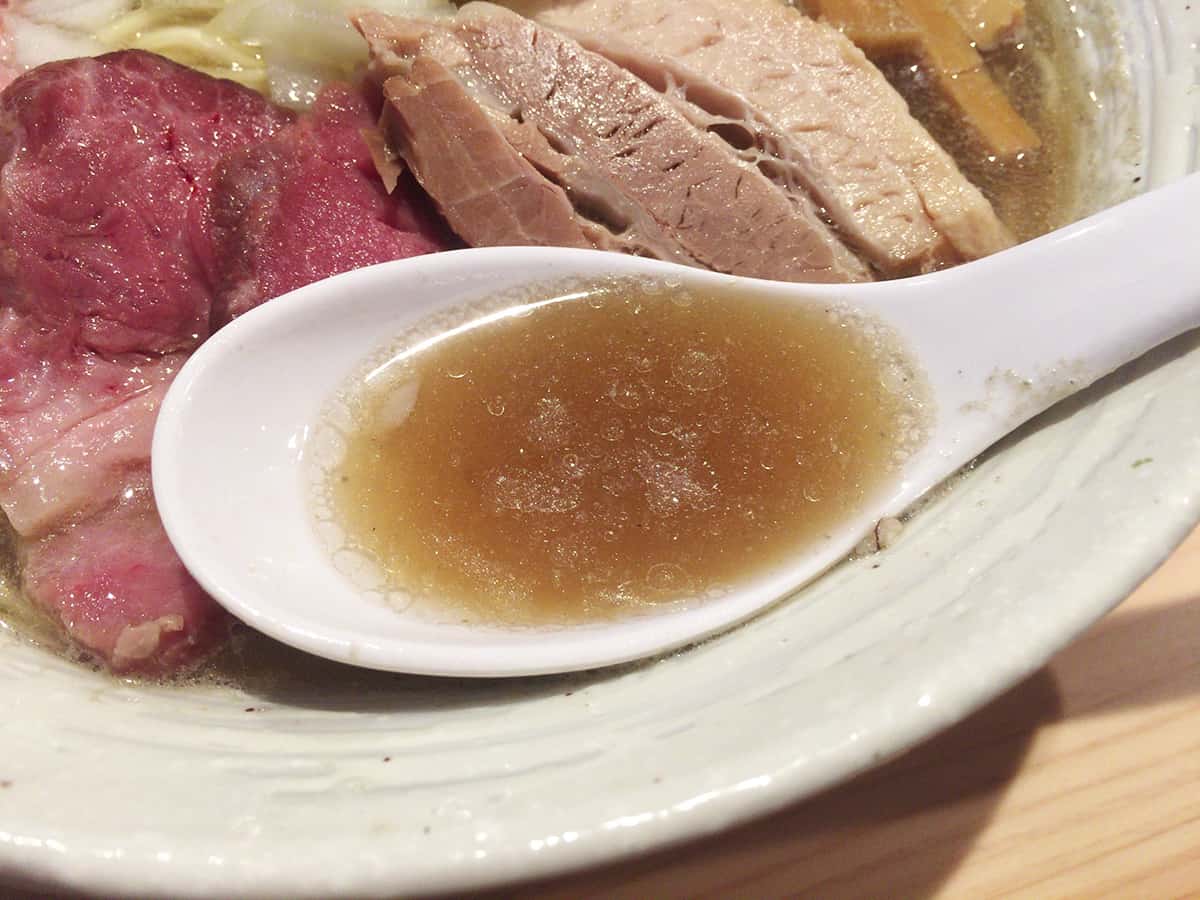 東京 三鷹 麺屋 さくら井 煮干らぁ麺 スープ