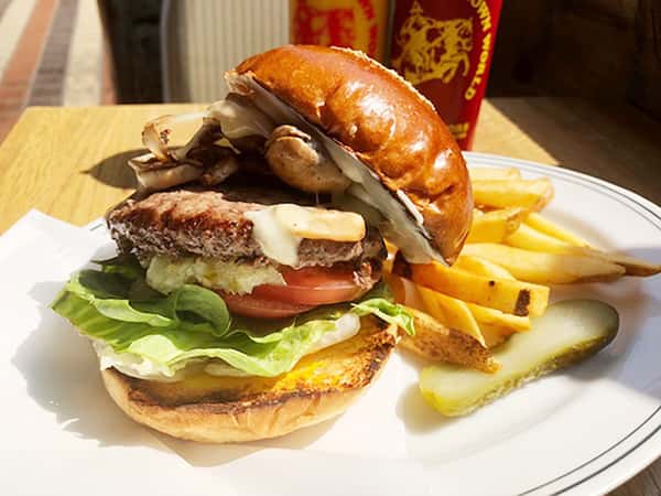 FIRE HOUSE|女子グルメバーガー部