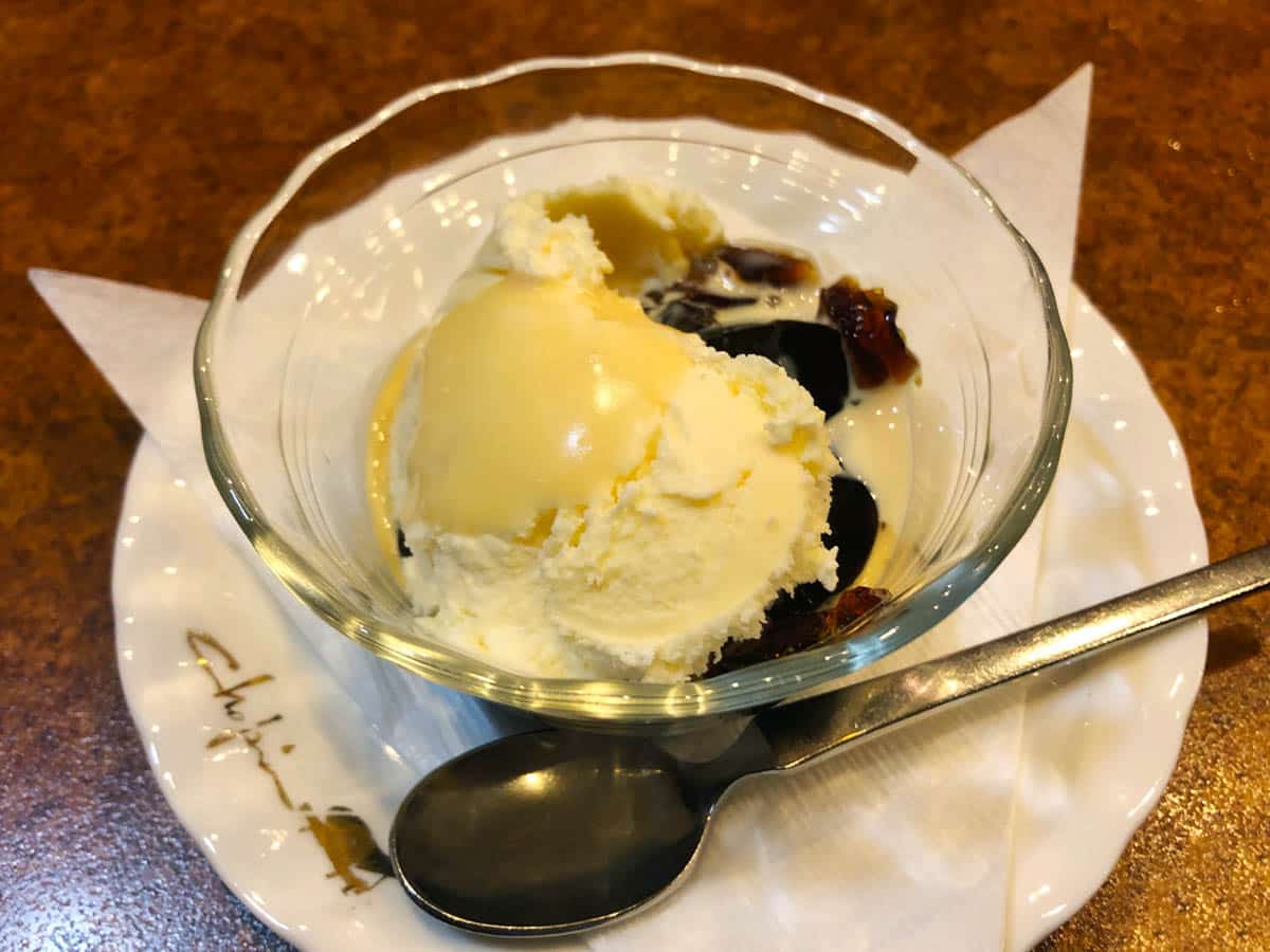 東京 神田 珈琲ショパン|コーヒーゼリー&アイスクリーム
