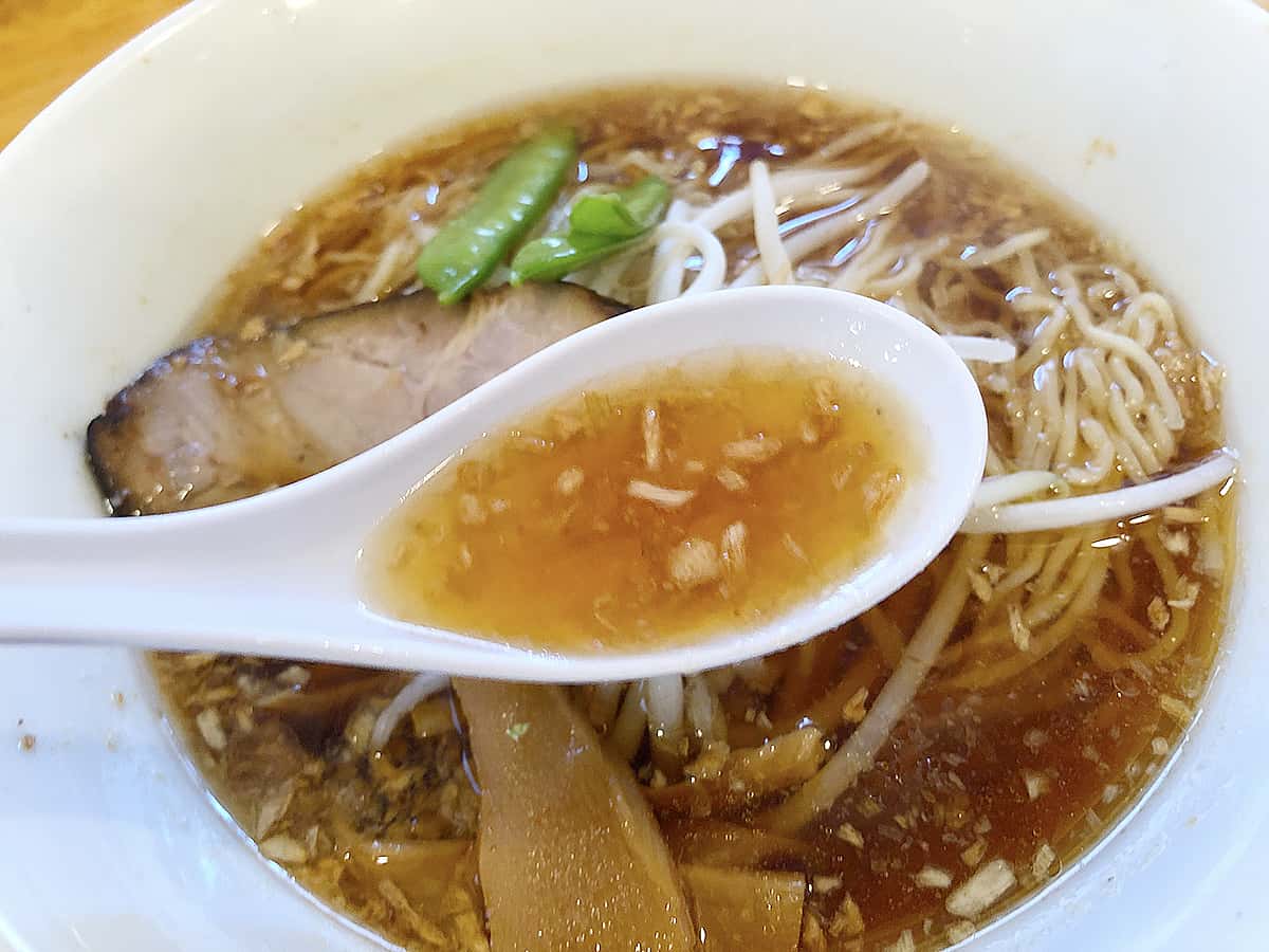 スープ|東京 恵比寿 香湯ラーメン ちょろり 恵比寿店