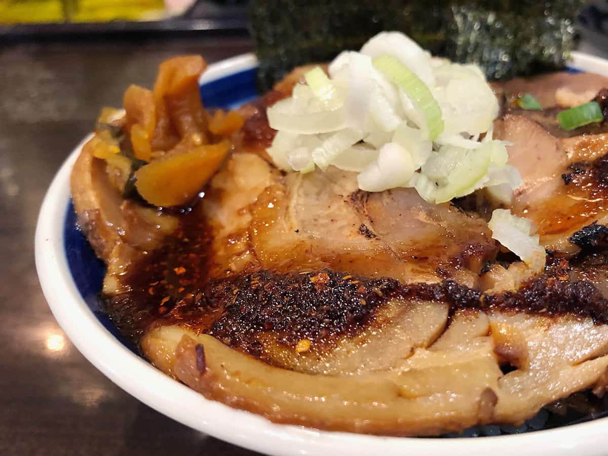 炙り肉ご飯|東京 東京駅 斑鳩