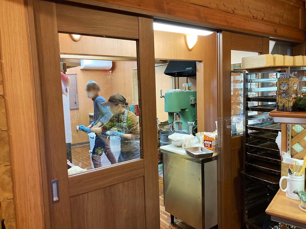 製パン室|栃木 宇都宮 パンとサンドイッチの店ケンジ