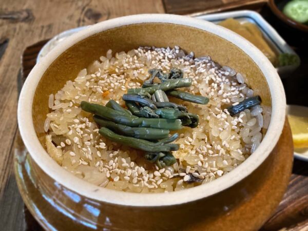 山菜おこわ釜めし｜東京 奥多摩 釜めし なかい