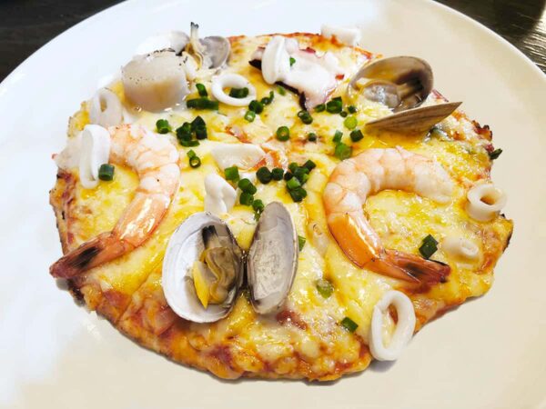 東京 福生 Pizza＆イタリアンレストラン NICOLA｜シーフードピザ