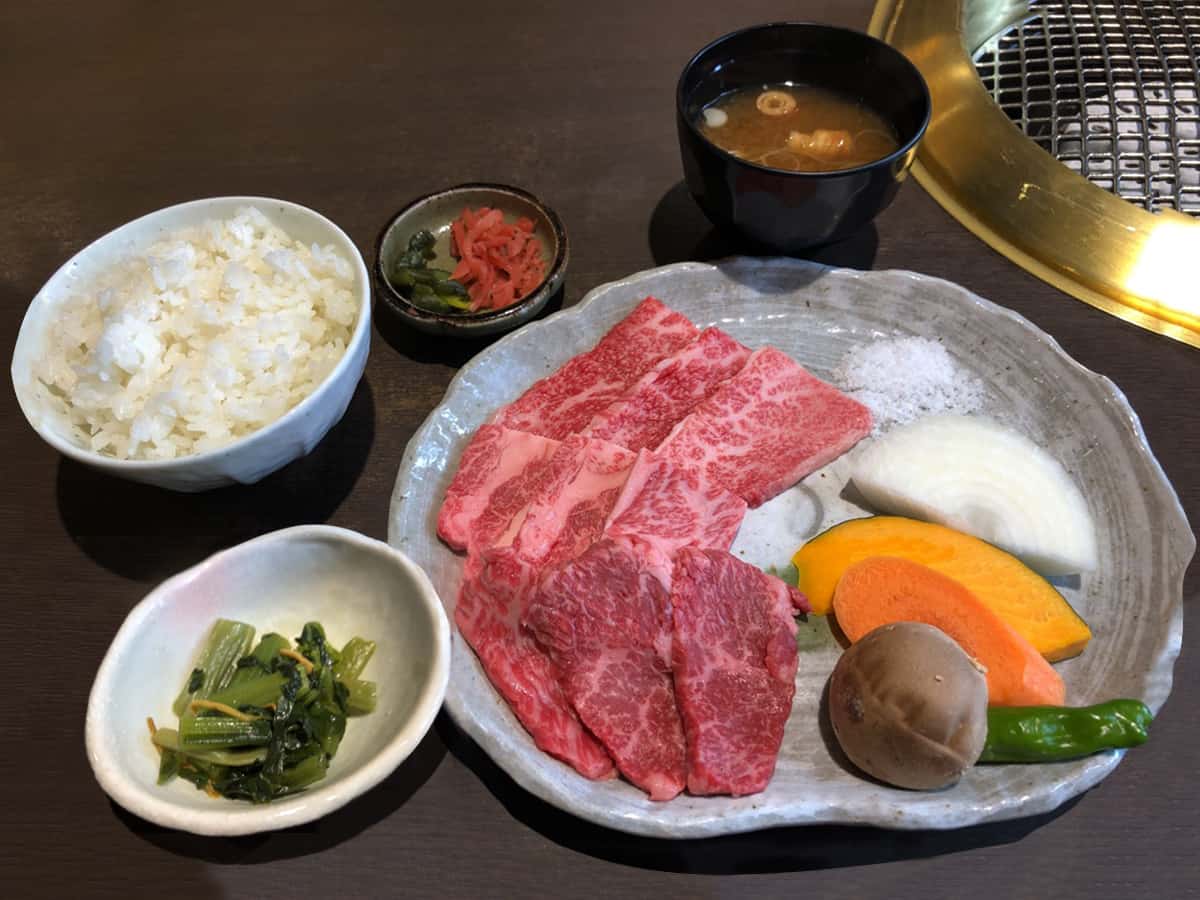 岐阜 高山 丸明 飛騨高山店|飛騨牛ミックス焼肉