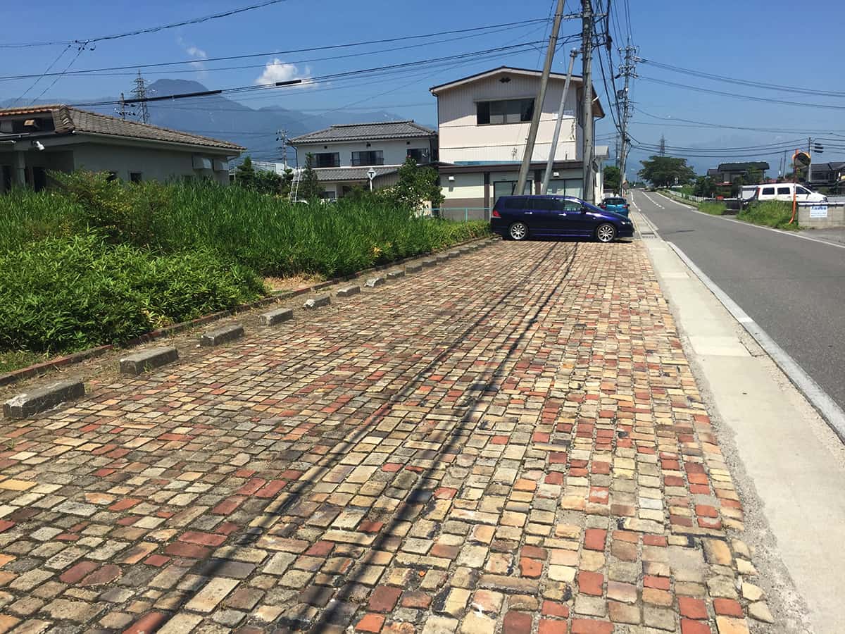 長野 安曇野 上條|駐車場