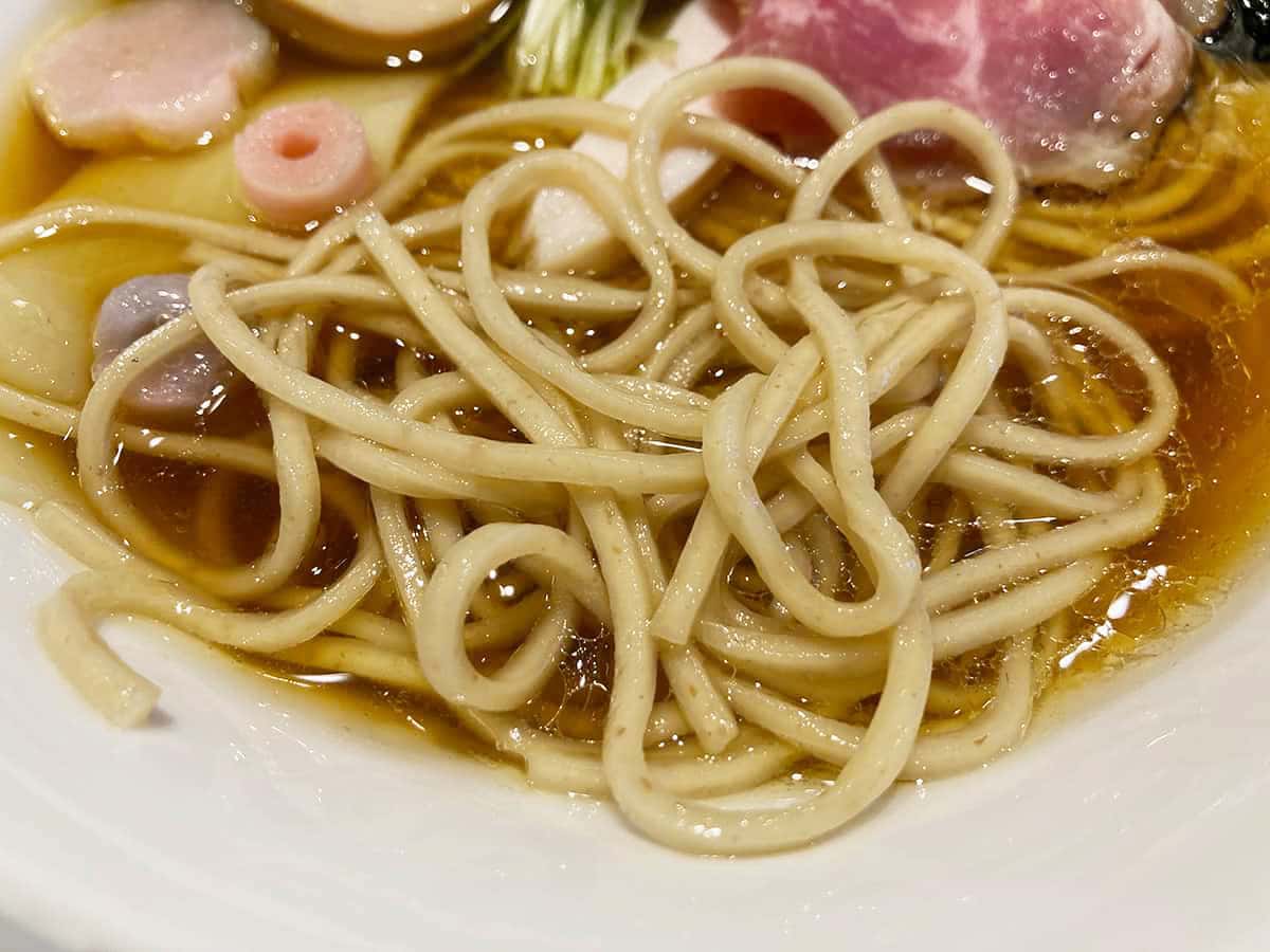 ラーメンの麺|鶏白湯泡ramen たまき