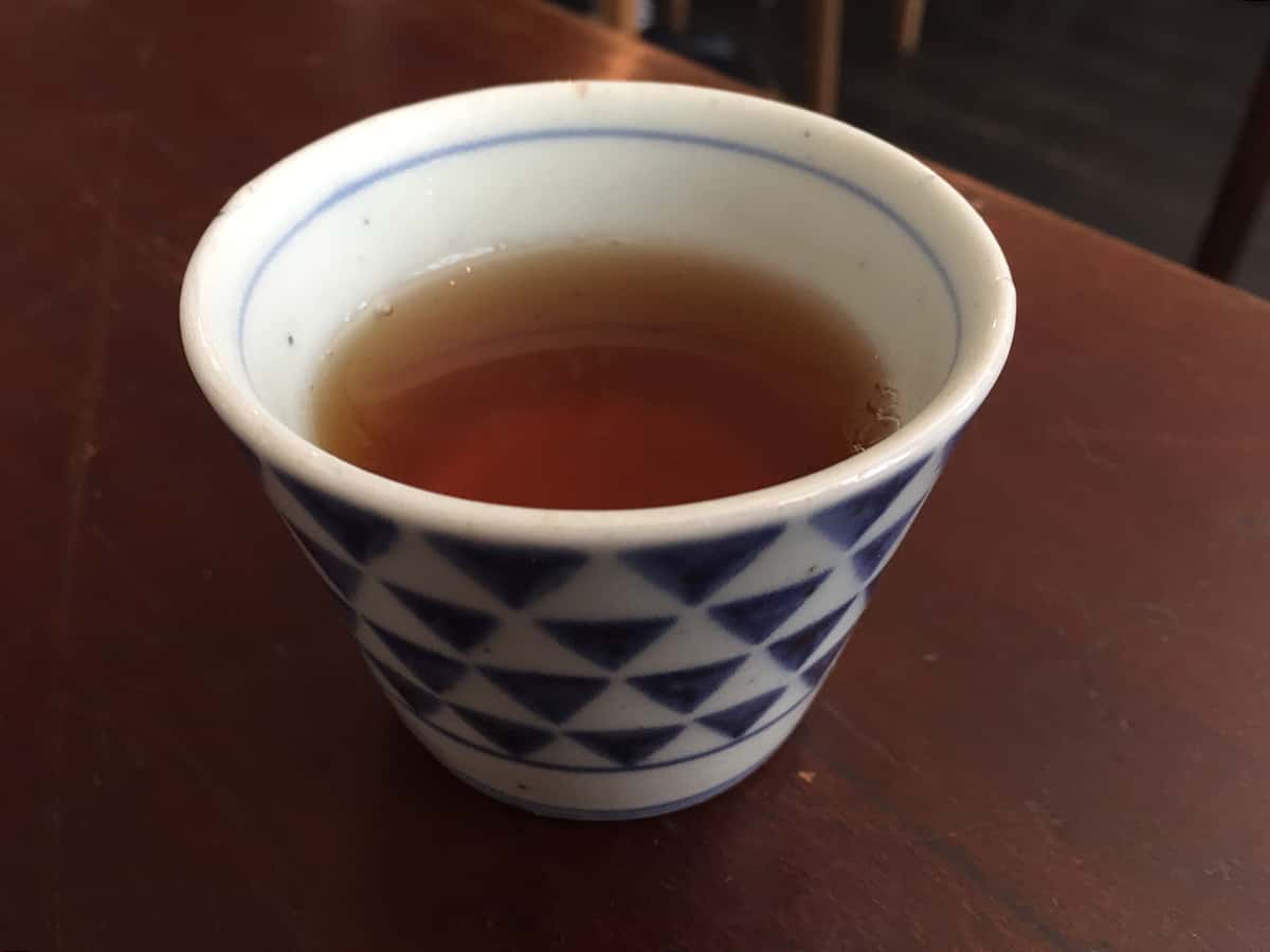 東京 国立 甘味ゆい|ほうじ茶