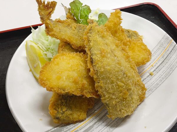 神奈川 小田原 魚市場食堂｜地魚フライ定食