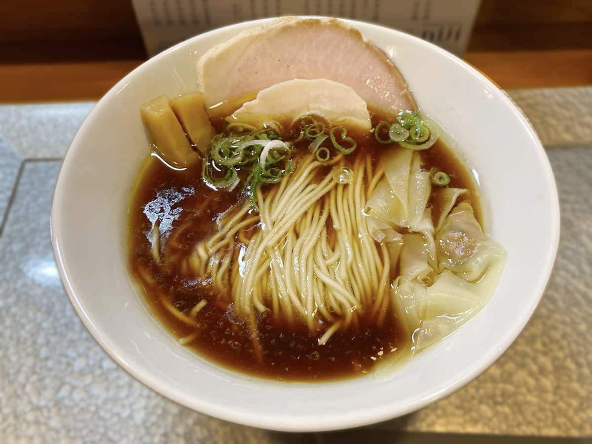 黒醤油|ramen rise niji(ラーメンライズニジ)