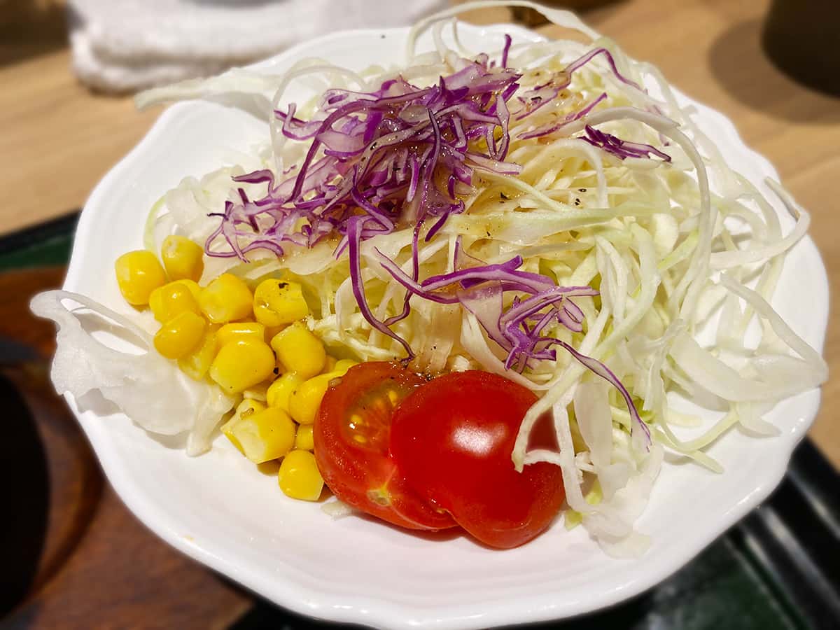 サラダ|埼玉 飯能 肉丼本舗 (NIKUDON HONPO)