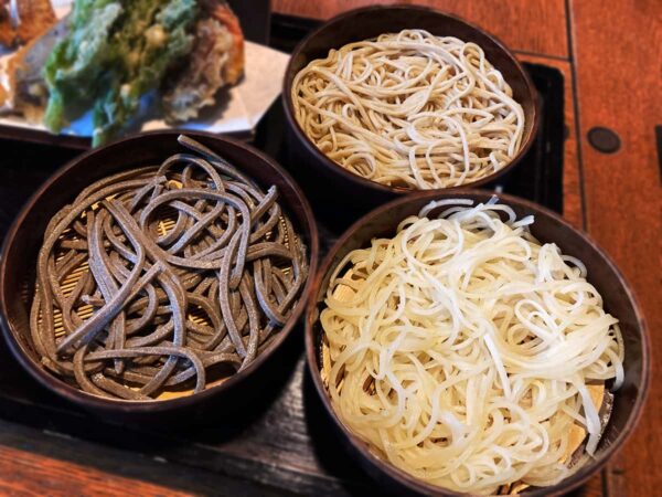 天ぷら付三色そば｜埼玉 東松山 手打ちそば うどん つかもと