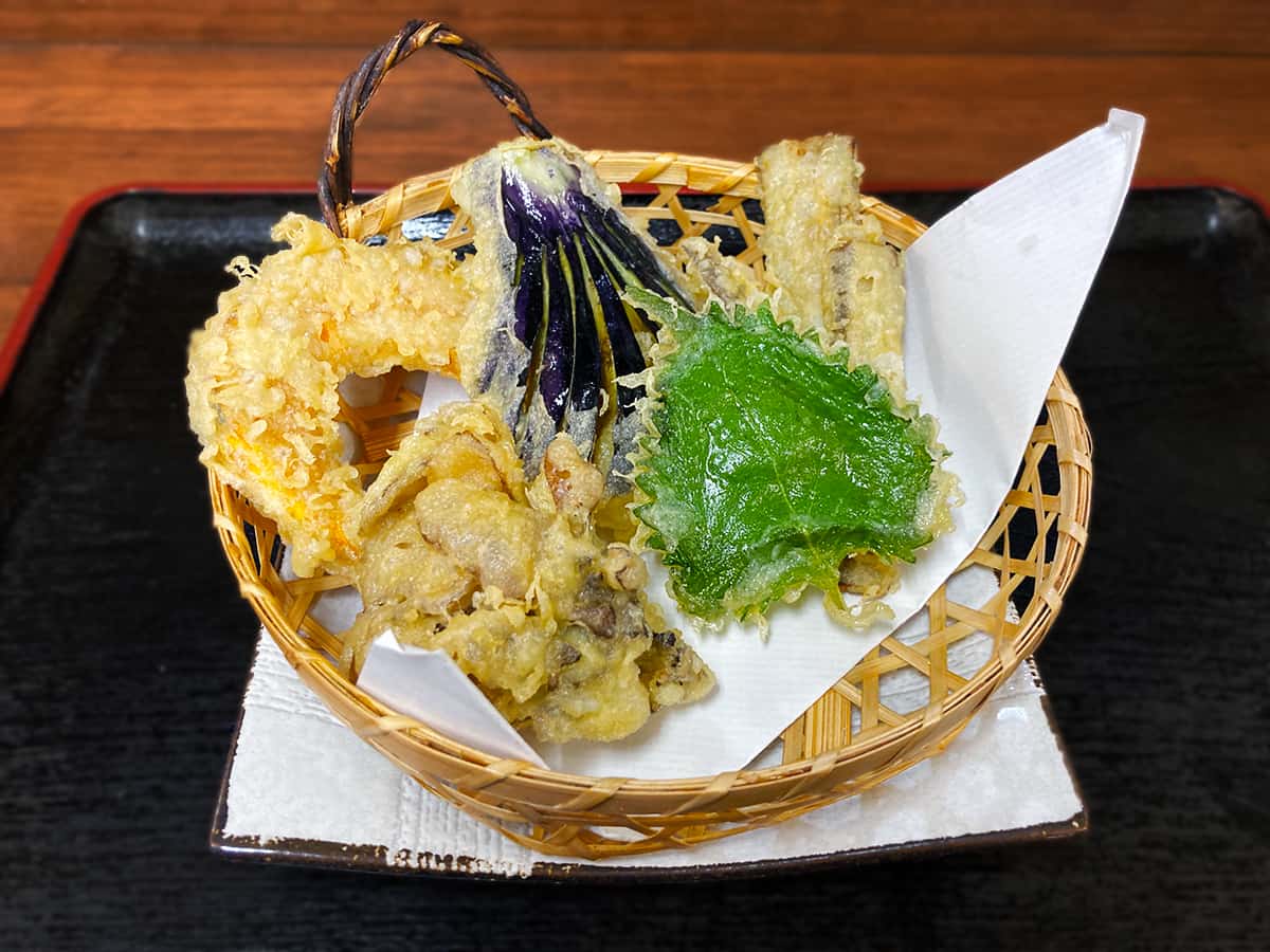 野菜の天ぷら|埼玉 川島 うどん処 篁園