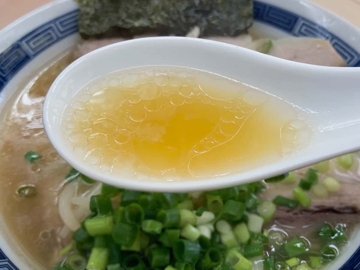 ラーメンスープ|東京 八王子 大分とんこつラーメン 八作