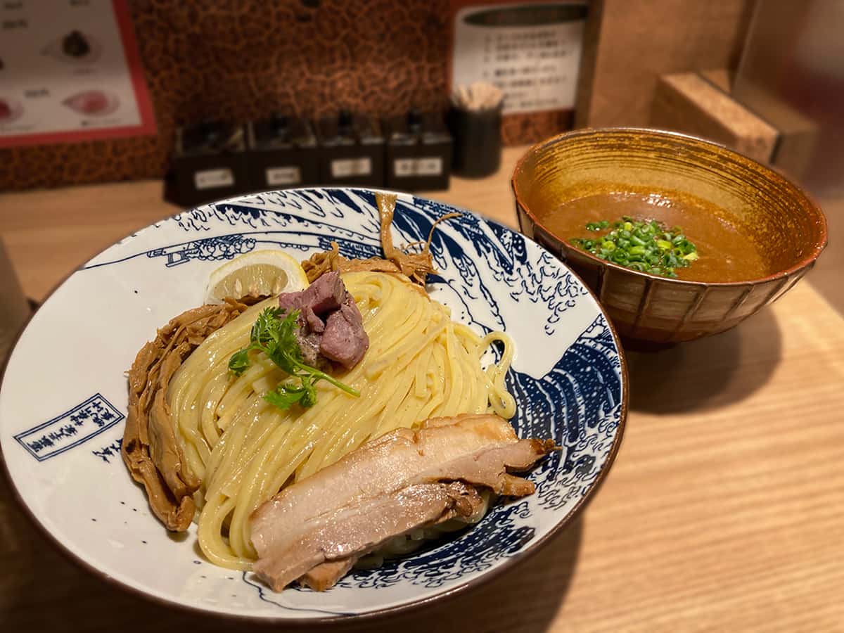 ラム醤油スープつけめん｜東京 後楽園 自家製麺 MENSHO TOKYO