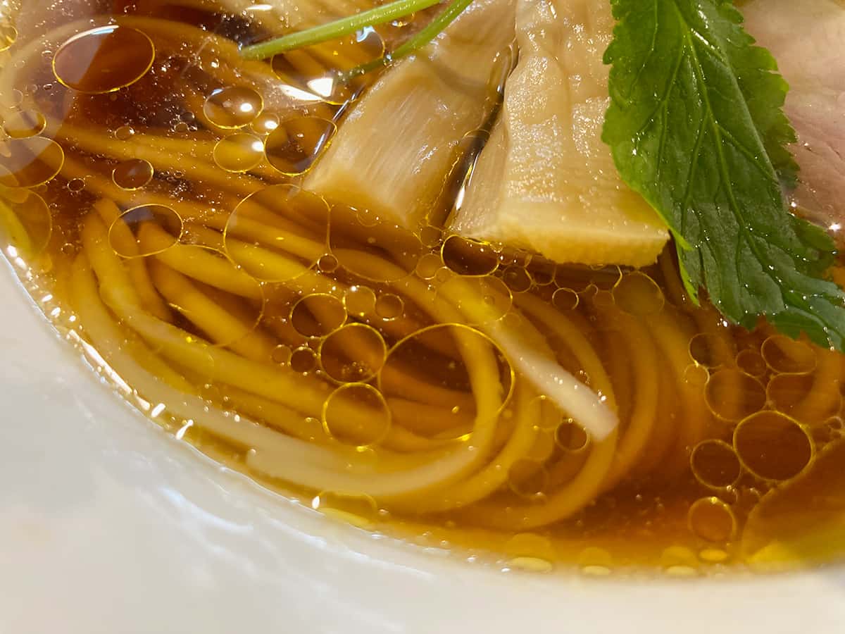 黒醤油スープ|自家製麺 くろ松