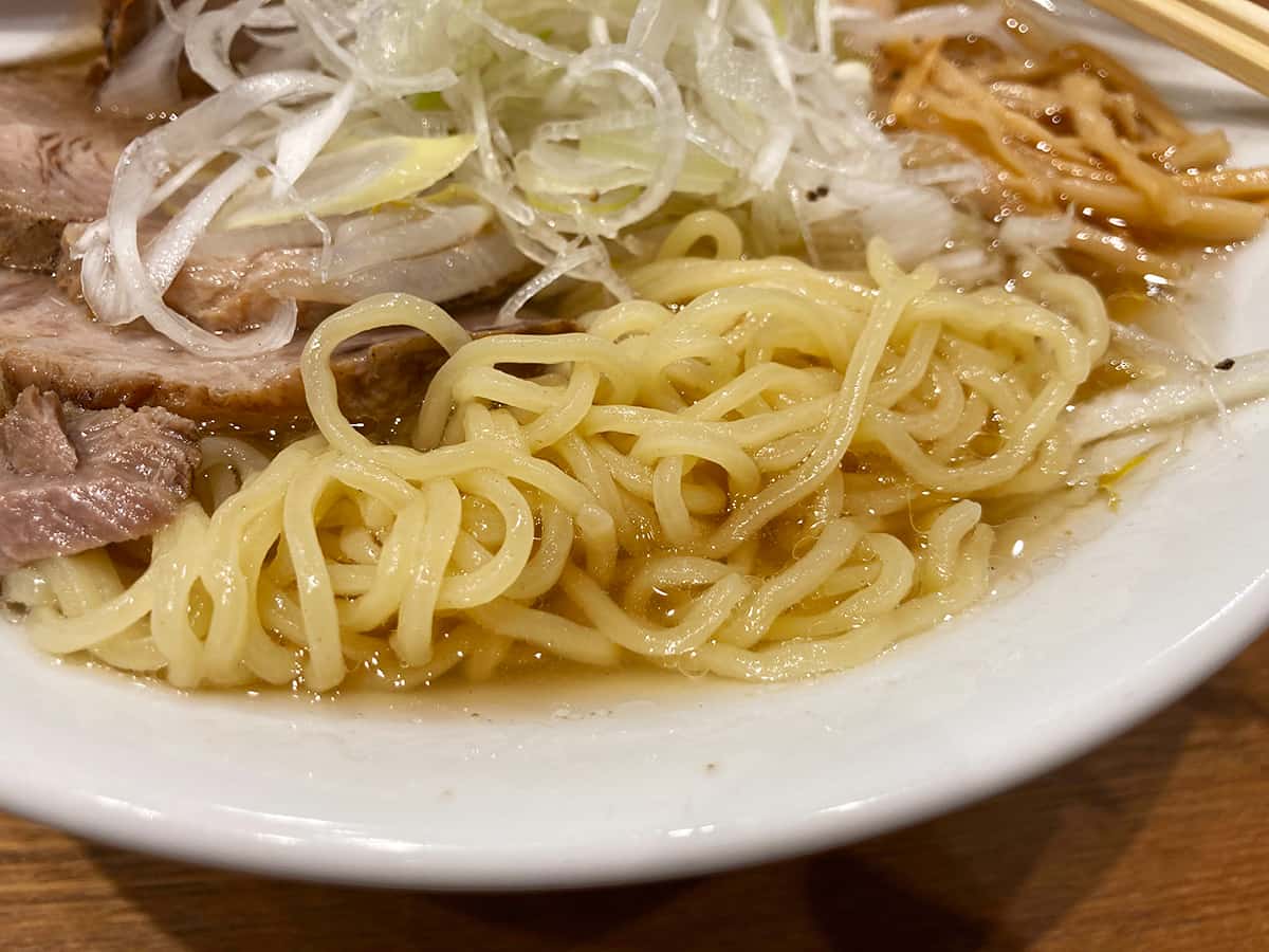 麺|牛骨ラーメン たかうな