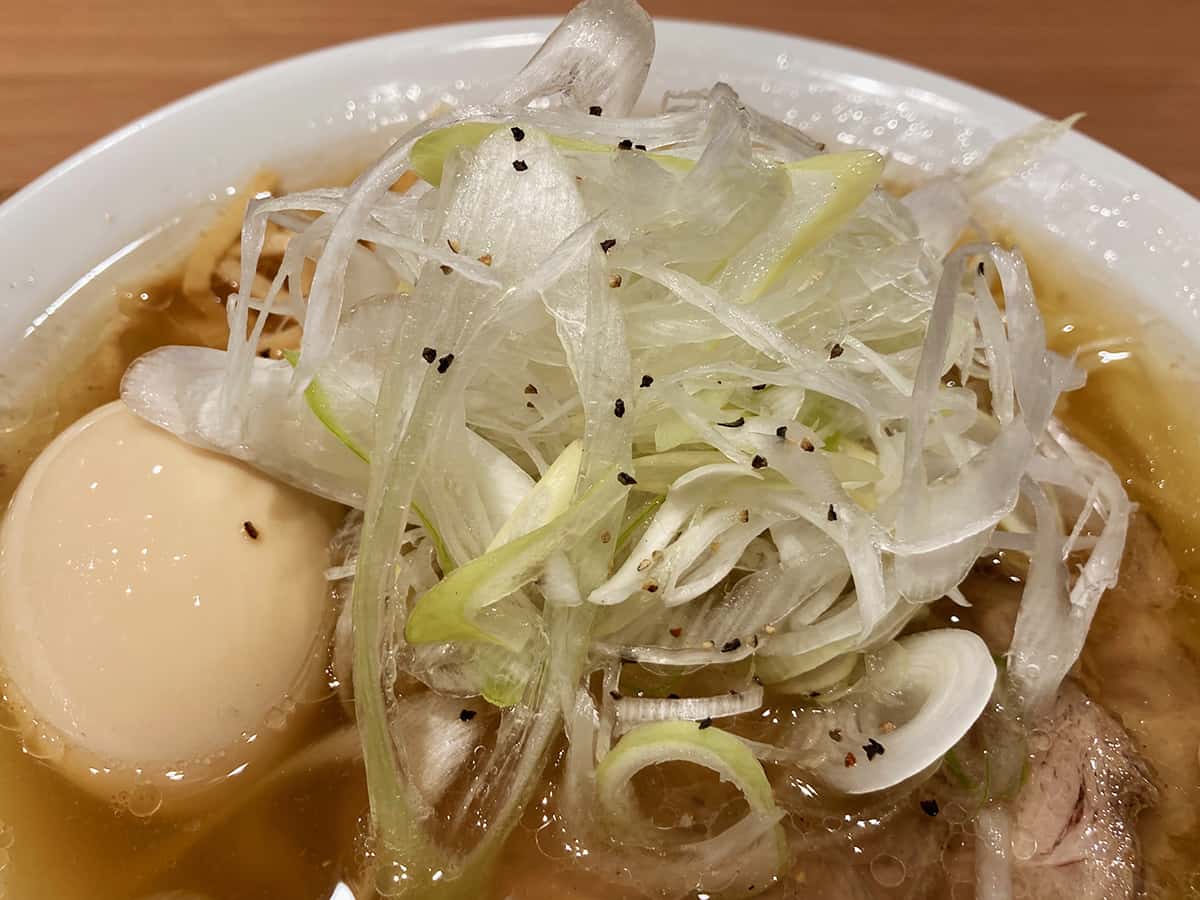 ネギ|牛骨ラーメン たかうな