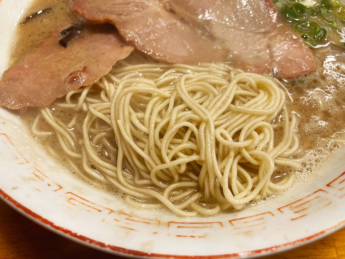 麺|豚骨らーめん れん