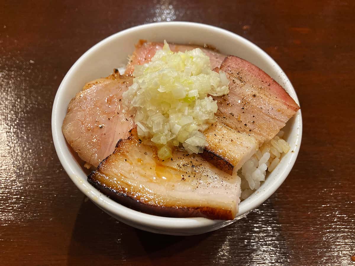 チャーシュー丼|長男、ほそのたかし