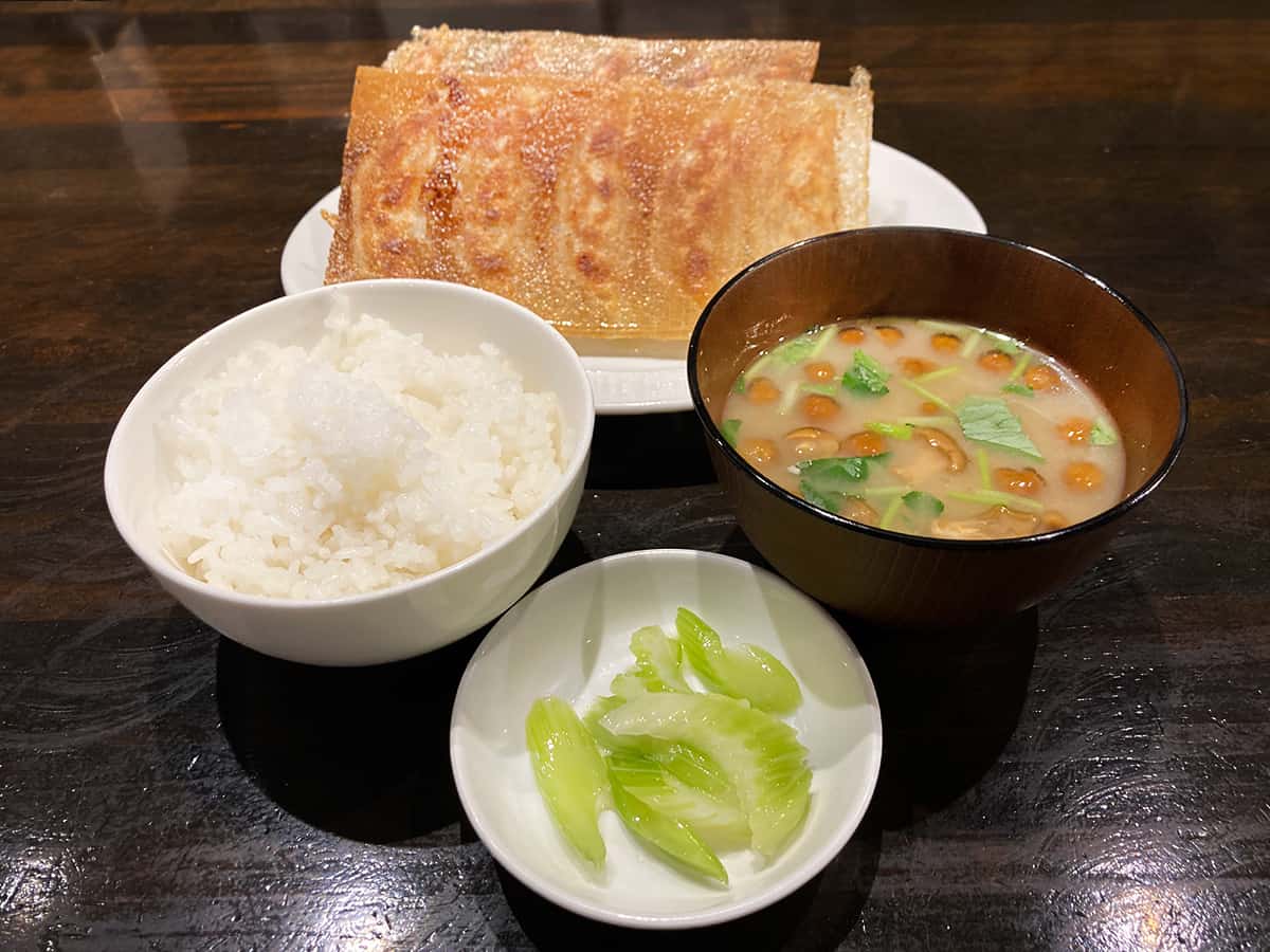 焼餃子10個定食|野方餃子 本店