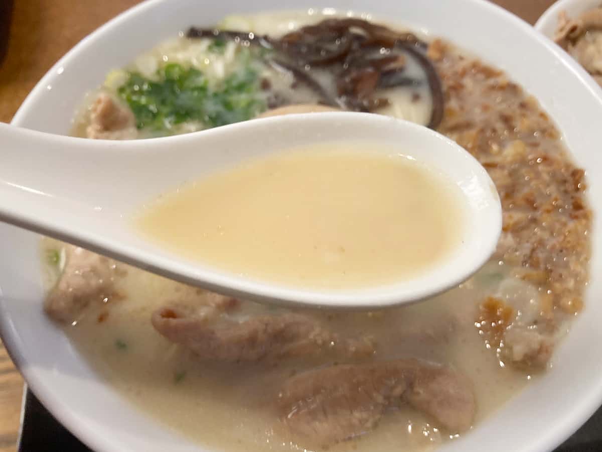 ラーメンスープ|モツ煮専門店 王里