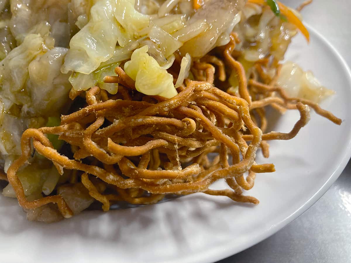 かた焼き麺｜鈴蘭飯店