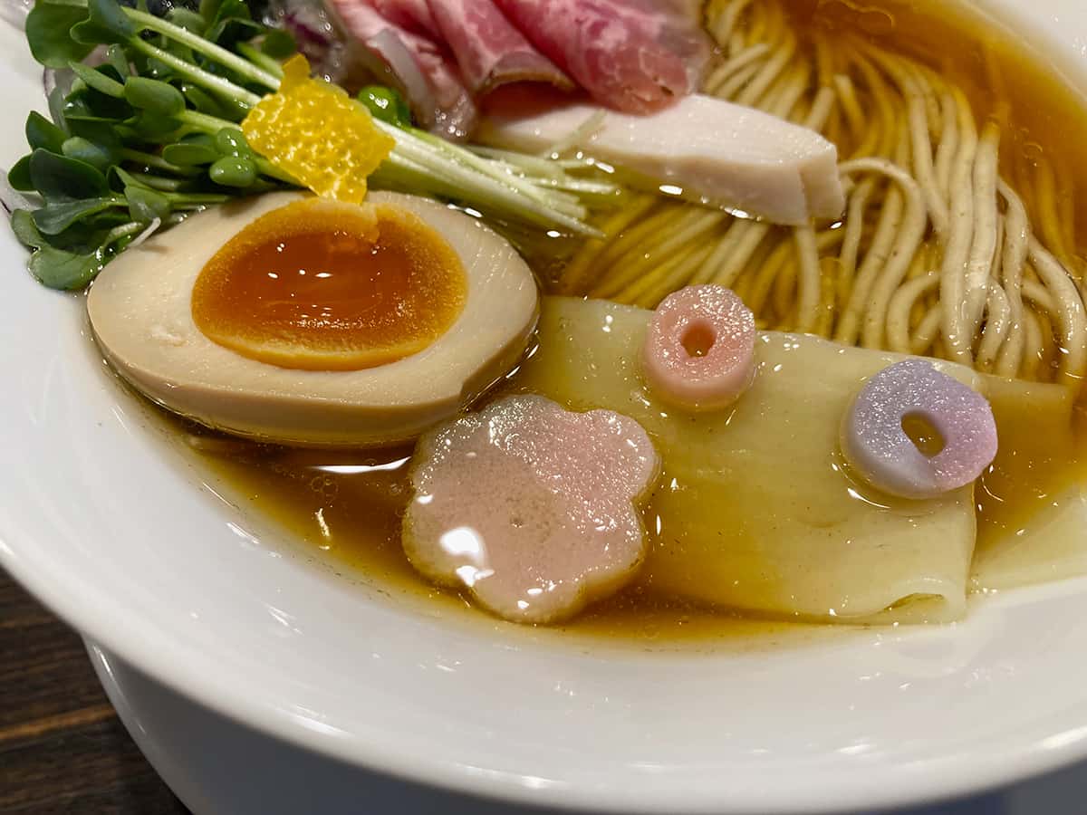 麩・ワンタン|鶏白湯泡ramen たまき