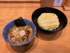 つけ麺（中盛）｜頑者 本店