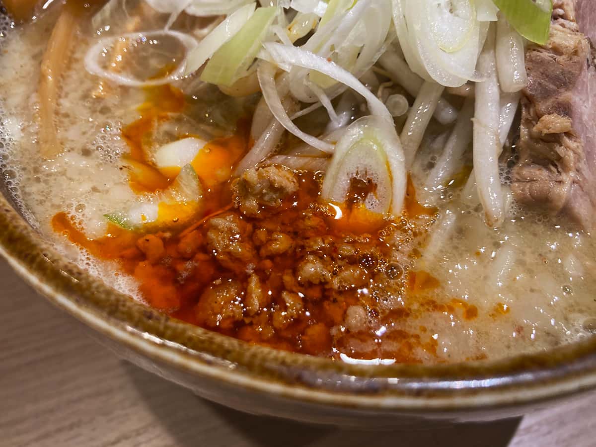辣油絡みの背脂|麺屋 幸生