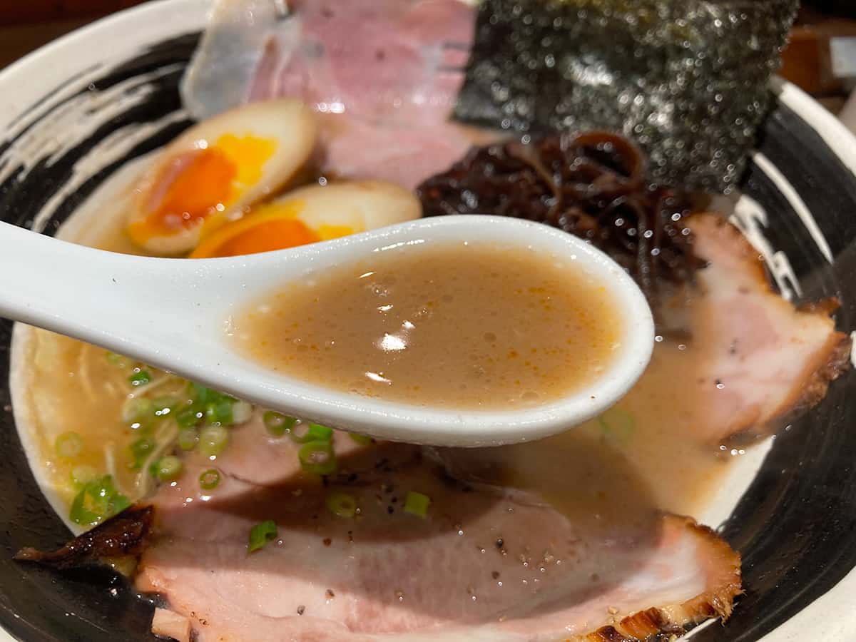 ラーメンスープ|博多長浜らーめん よかと