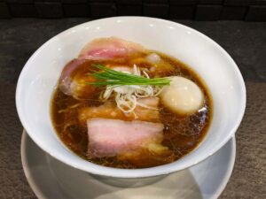 中華蕎麦（上）｜宍道湖しじみ中華蕎麦 琥珀 池袋店