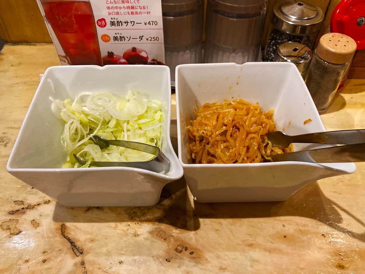 卓上サービス|九十九ラーメン 恵比寿本店