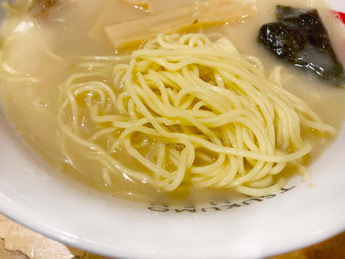 麺(細麺)|九十九ラーメン 恵比寿本店