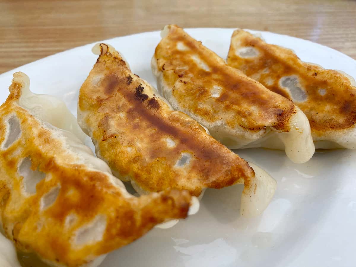 餃子|らーめん西華