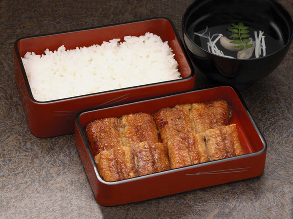 博多名代 吉塚うなぎ屋|隣の国のグルメイト