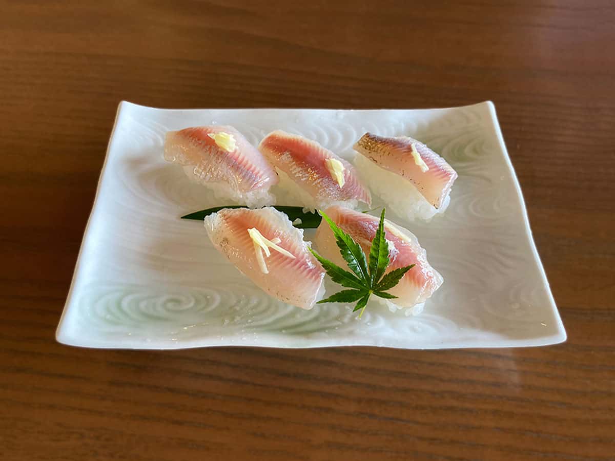 あゆ寿司|鮎料理 落合簗