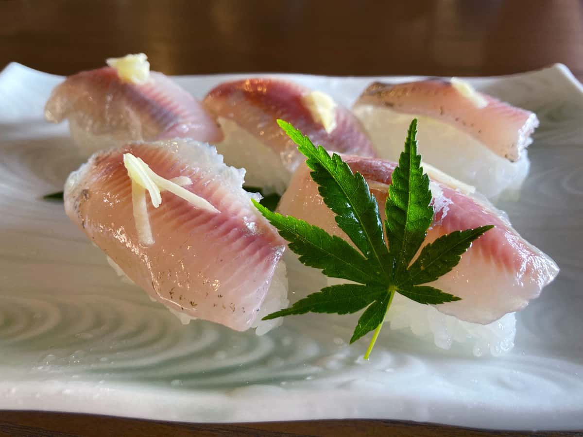 あゆ寿司|鮎料理 落合簗