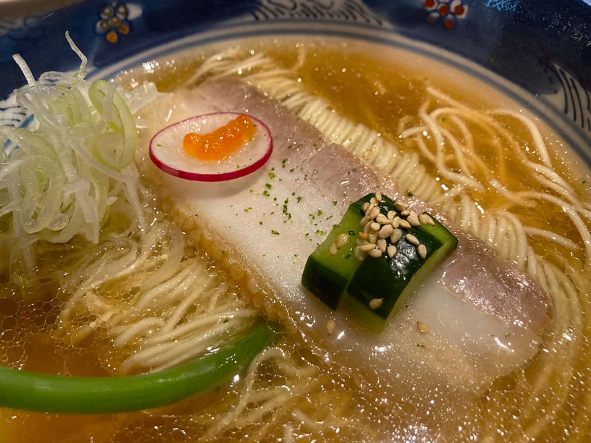 ラーメンの盛り付け|なかご