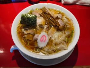 ワンタンチャーシュー麺｜マルフル食堂