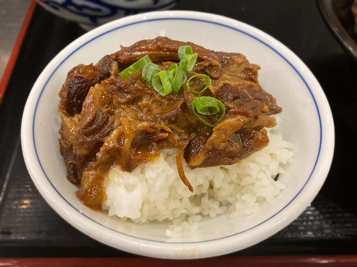 肉付きやわらか軟骨ご飯|松戸富田麺絆