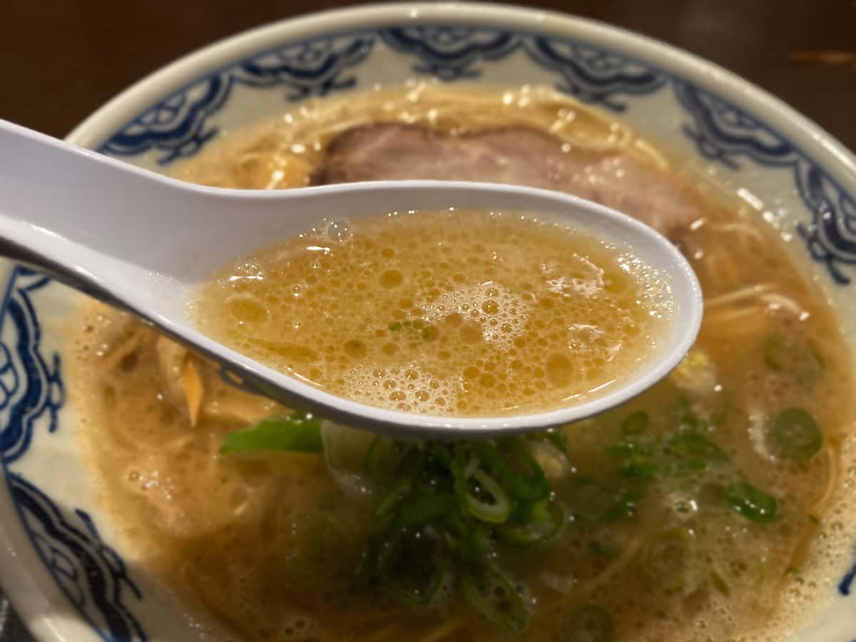 ラーメンスープ|博多麺房 赤のれん 丸ビル店