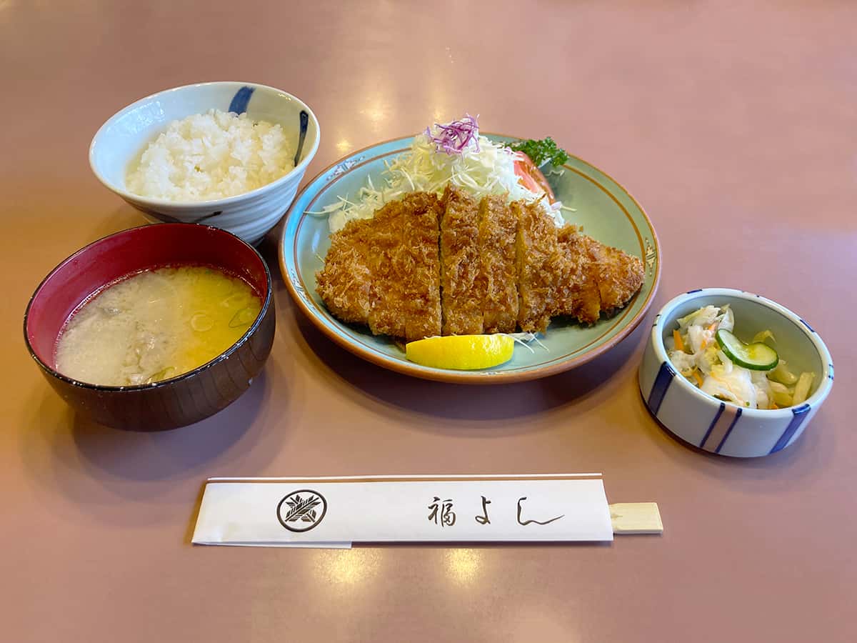 ロースとんかつ(150g)定食|とんかつ福よし