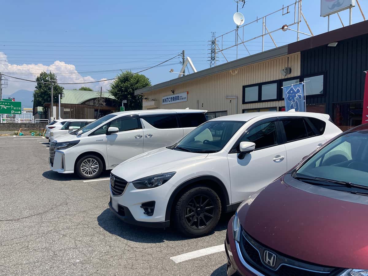 店舗専用駐車場|支那そばメンフジミ