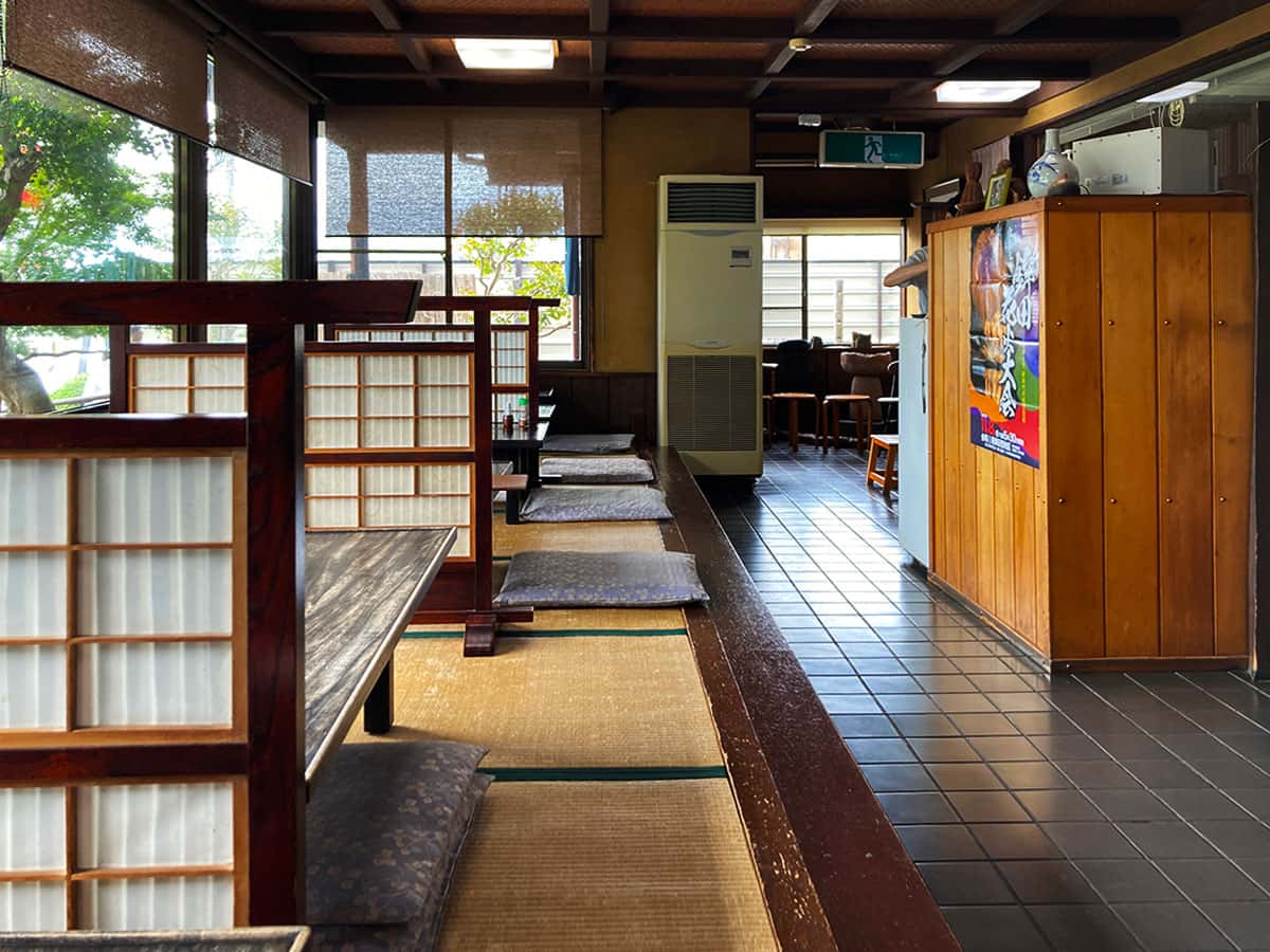 店内座敷席|村屋東亭