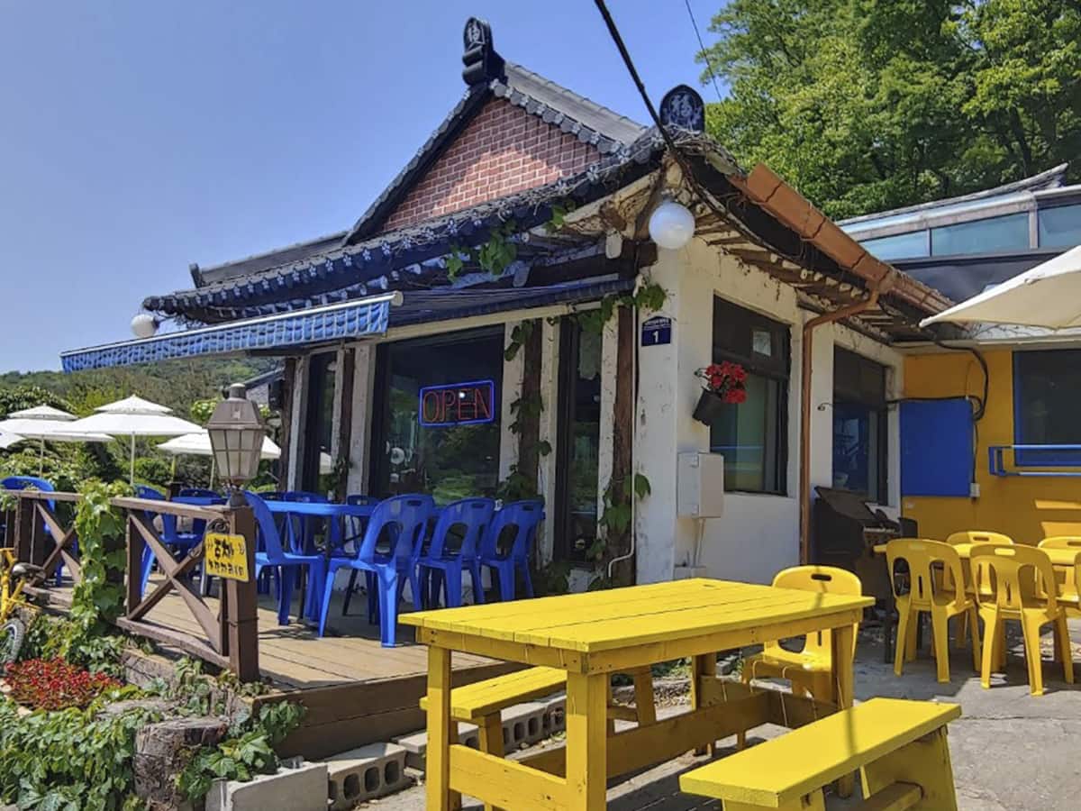 CAFE 오로지（オロジ）｜隣の国のグルメイト