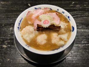 海老ワンタン麺|あいだや2