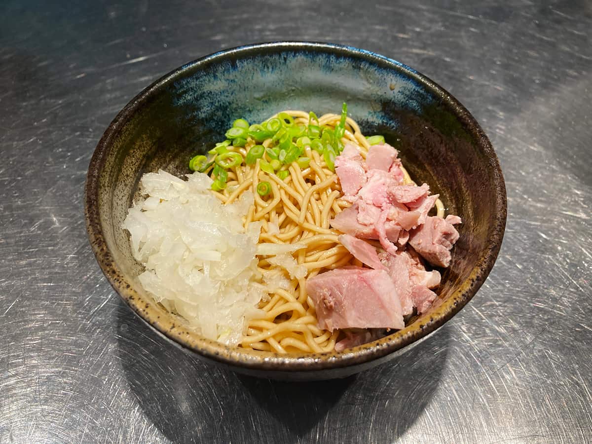 具材豊富な和え玉|さんじ