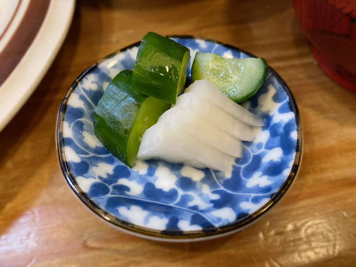 塩気がご飯に良く合うお新香|とんかつ とん平